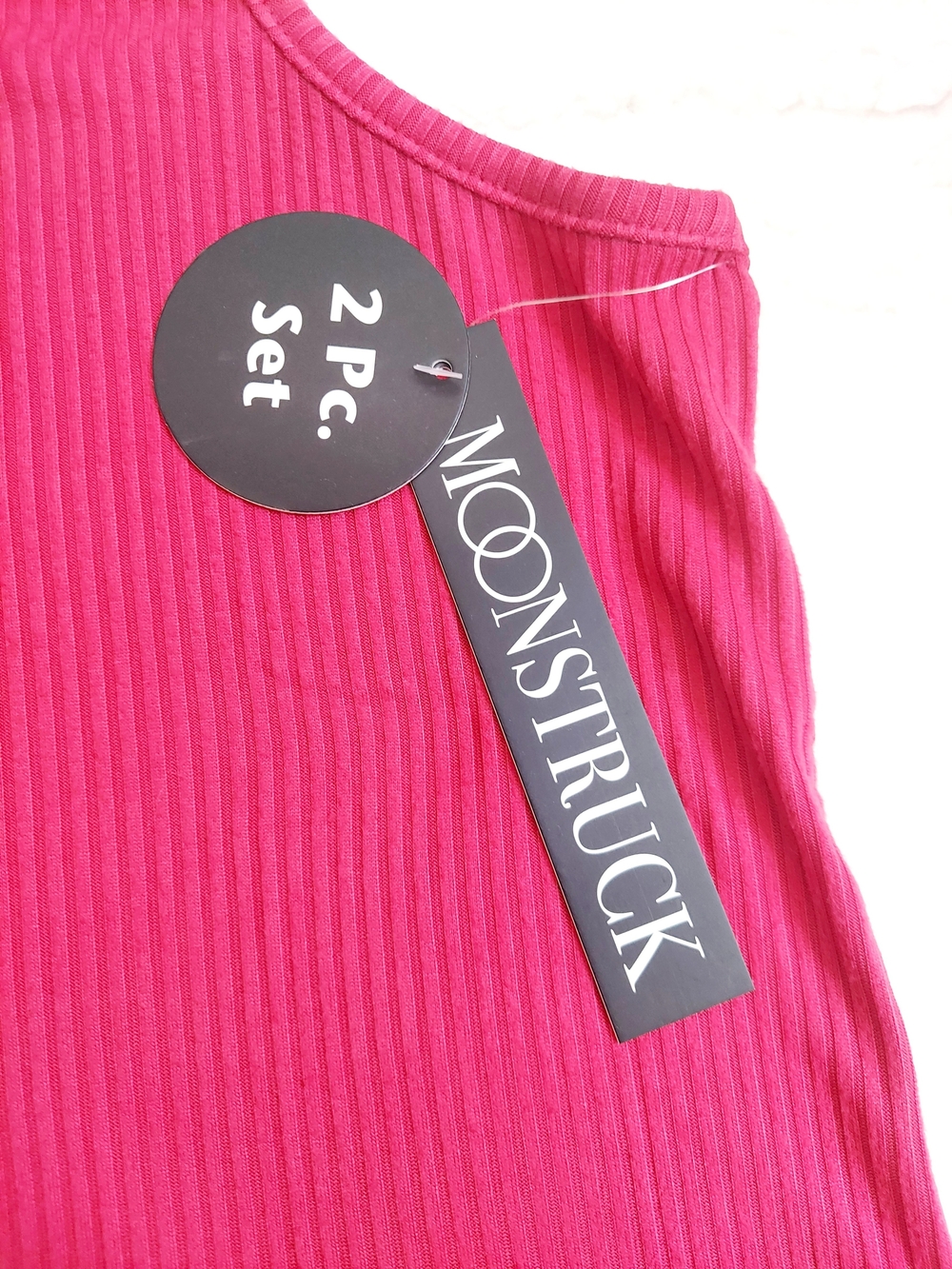 Moonstruck Rasberry Red Women's 2-Piece Pajama Set Women Size S & M NWT Casual - Picture 5 of 10